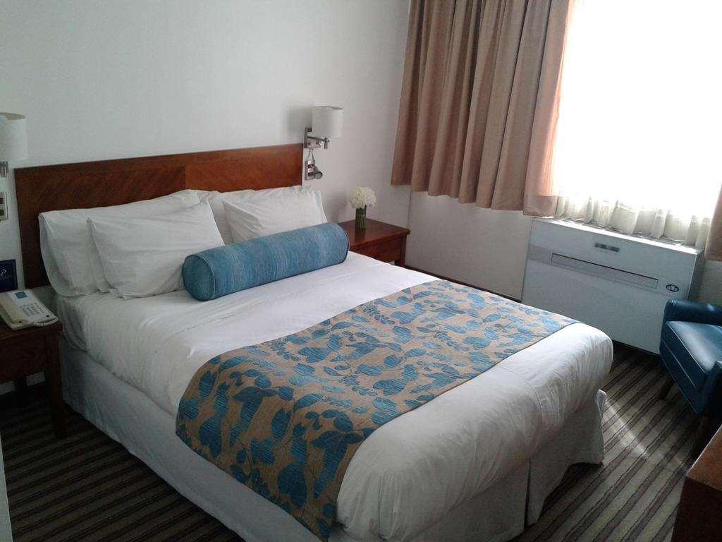 Panamericana Hotel Providencia Santiago de Chile Habitación foto